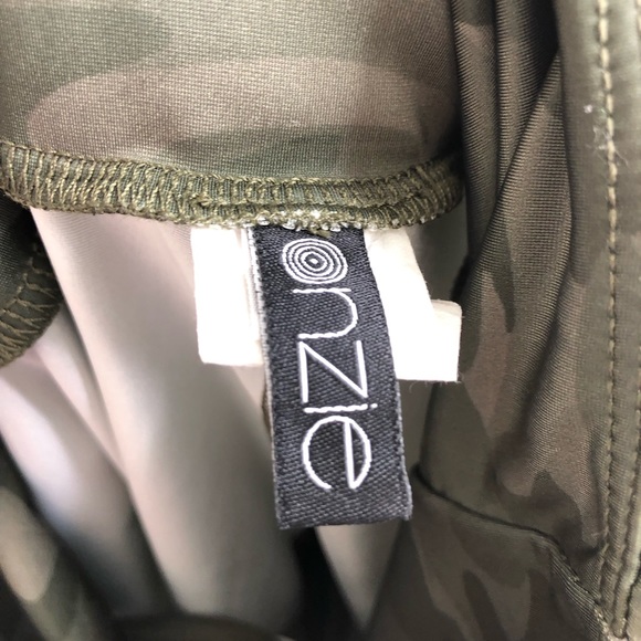 Onzie Camo High Rise Long Legging - Picture 8 of 9